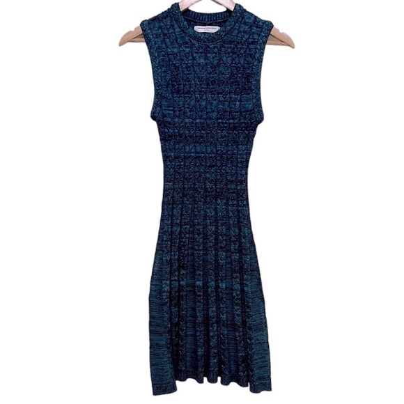 AMANDA UPRICHARD Braylen Cable Knit Sleeveless Sweater Dress. Size Small - Picture 2 of 13